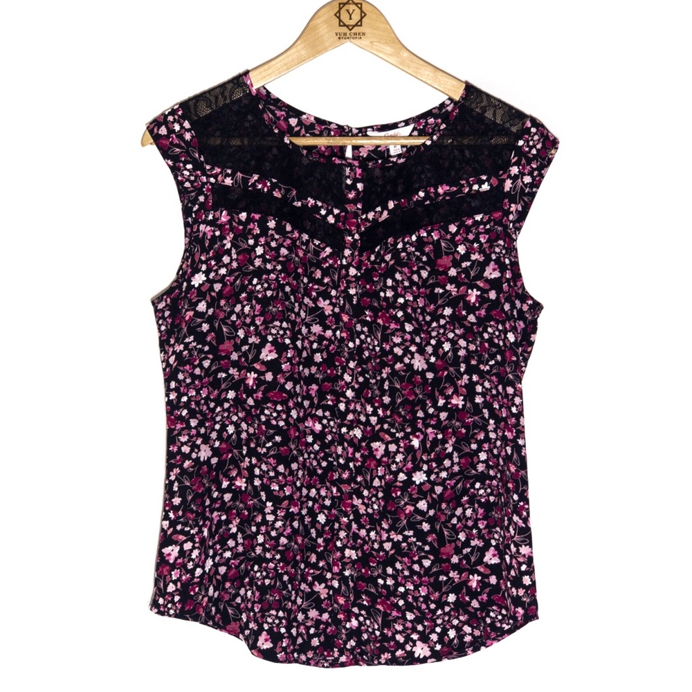 Candie’s Floral Sleeveless Top